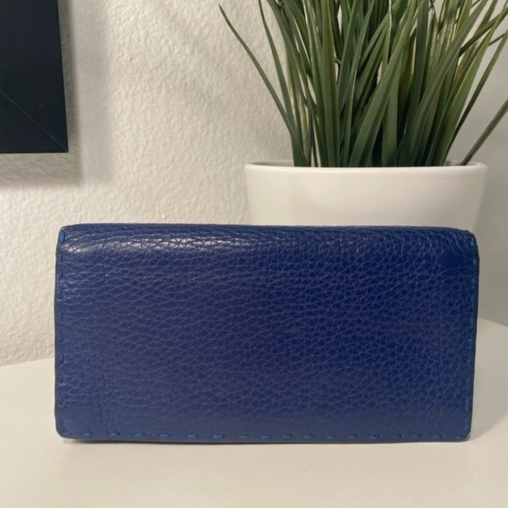 RARE FENDI Selleria 2 Tone Leather Bi Fold Long Wallet Blue / w Black interior - Picture 3 of 12